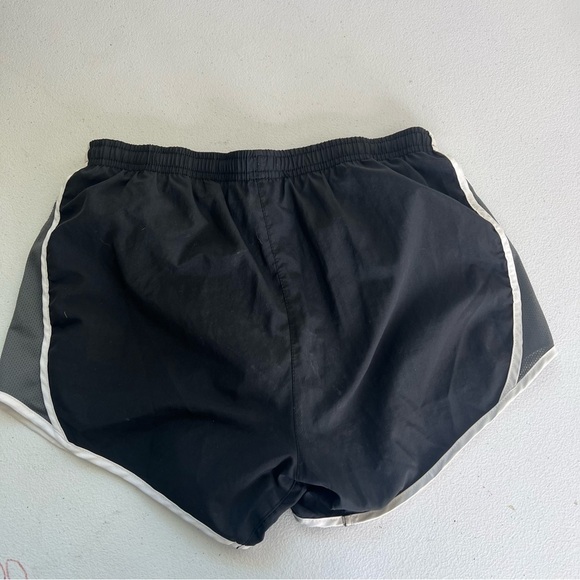 5/$25 Nike running shorts XS - Picture 2 of 3